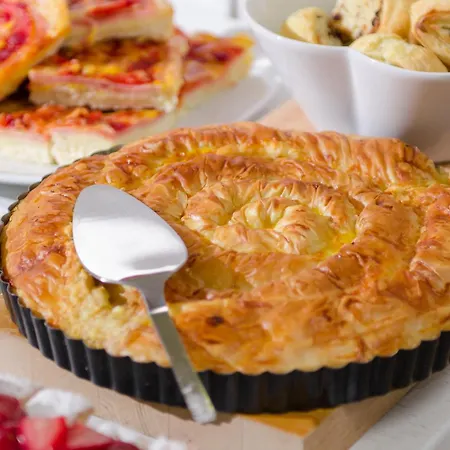 Отель Adriani 4*