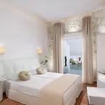 Adriani Hotel 4*